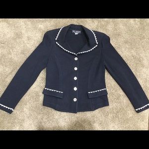 St. John collection by Maria Gray jacket size 6